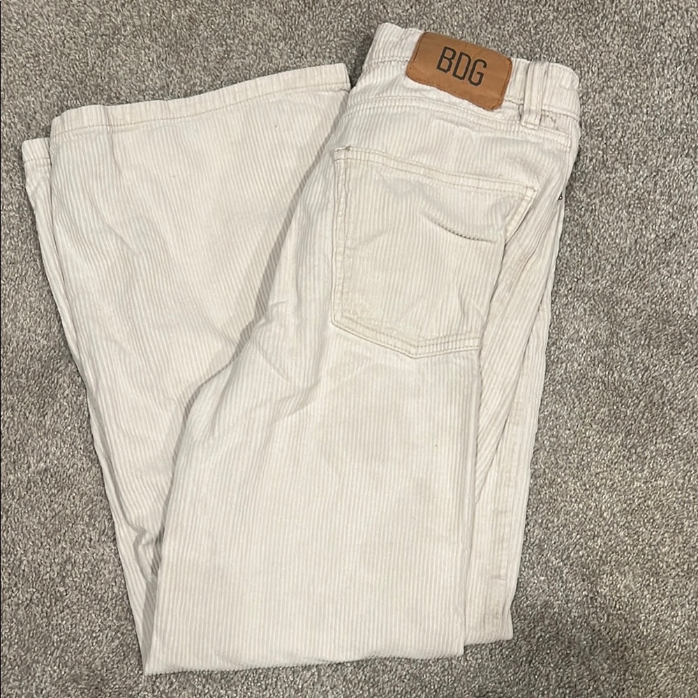 BDG Cream Relaxed Jeans Denim